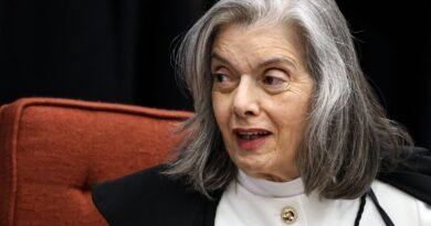 Vôlei: Cármen Lúcia libera participação de Tiffany em jogo em Londrina