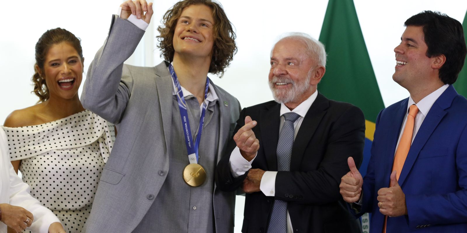 Home 62 Lula recebe Lucas Pinheiro, medalha de ouro nos Jogos de Inverno