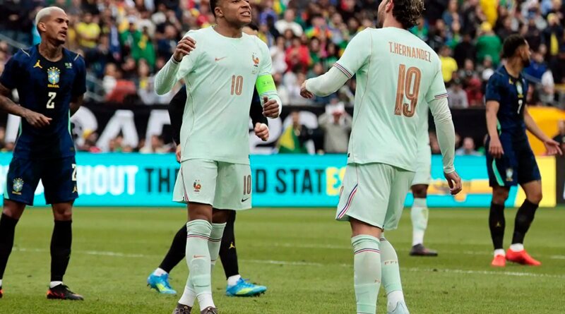 França assume liderança do ranking da Fifa; Brasil cai para 6ª posição