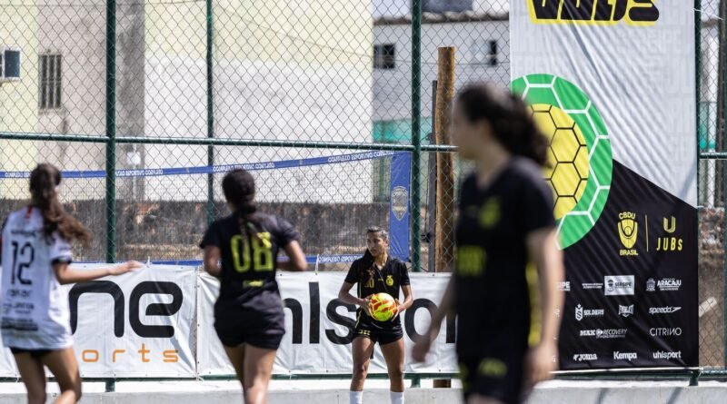 Maior competição de futebol universitário começa em capital nordestina