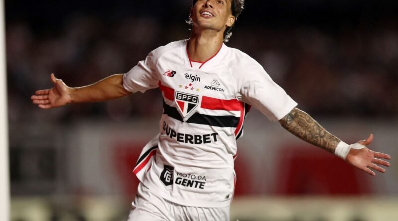 Brasileirão: Ferreira brilha e São Paulo aplica 4 a 1 no Cruzeiro