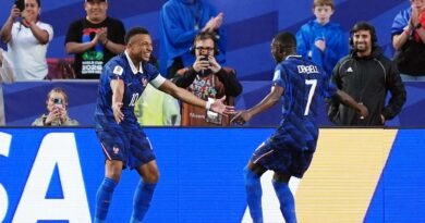 Depois de chuva e pausa, França de Mbappé não dá chances ao Iraque