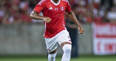 Victor Gabriel é suspenso por STJD até que Gabriel Pec volte a treinar