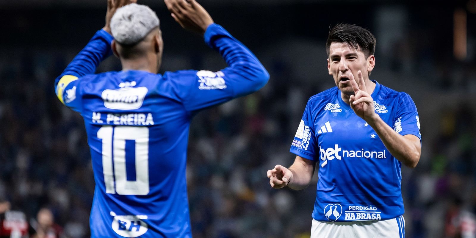 Home 52 Cruzeiro vence Flamengo e Palmeiras agradece no Brasileirão