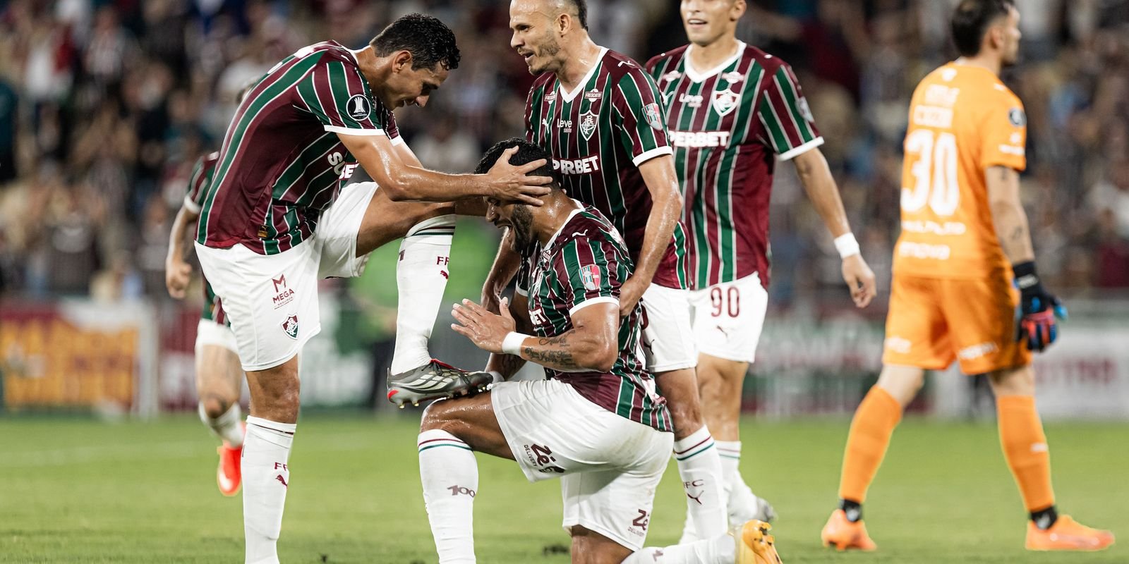 Home 49 Fluminense bate Platense e abre vantagem nas quartas da Libertadores